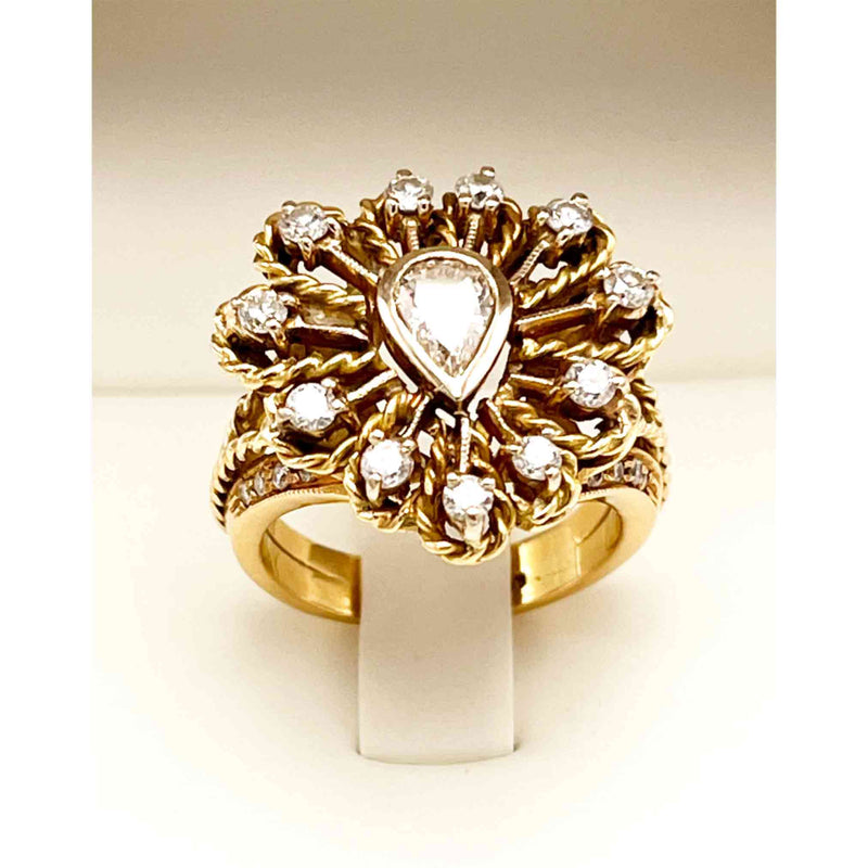 Anello Diamante a Goccia ct. 1,20 totale in Oro 18 KT (750°°°)